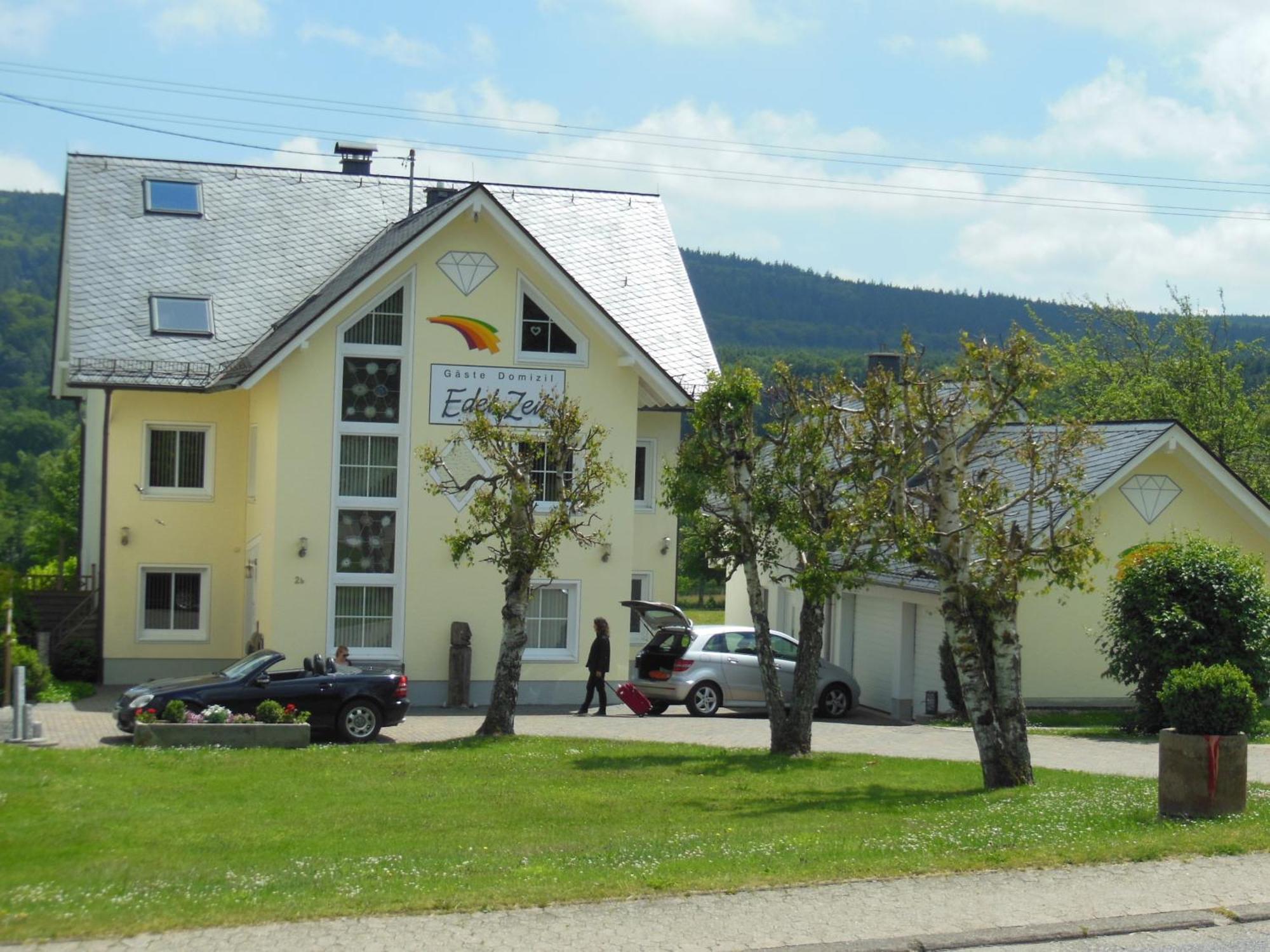 5-Sterne-Fewo "Facette" Allenbach Экстерьер фото